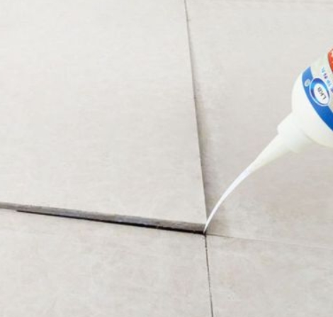 江口瓷砖空鼓维修公司分享卫生间瓷砖脱落的原因可能有以下几点